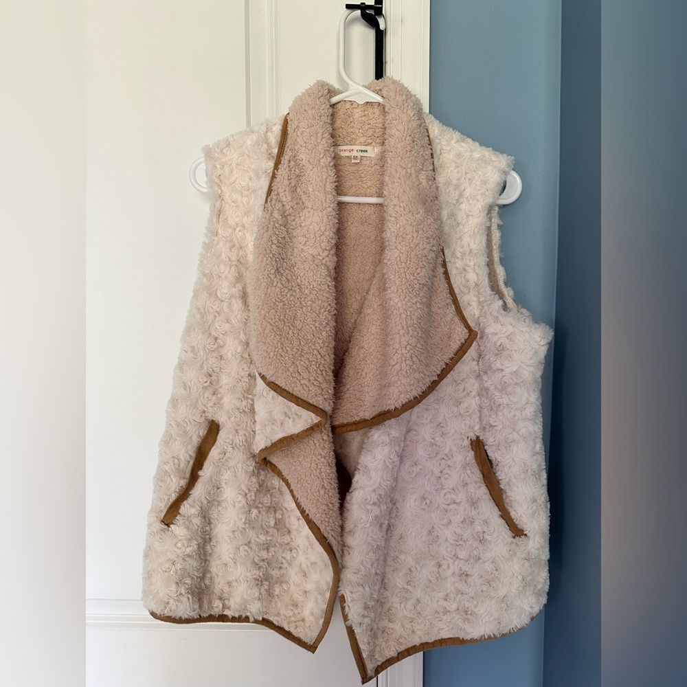 Faux Fur Vest Small/Medium
